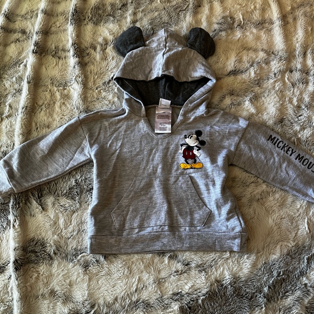 Disneys Mickey Mouse Sweatsuit (gender neutral) 18 month - Picture 2 of 3